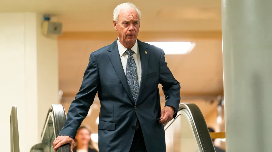 Johnson Breaks with Trump: Iran War 'Not Won' Until Regime 'Defanged'