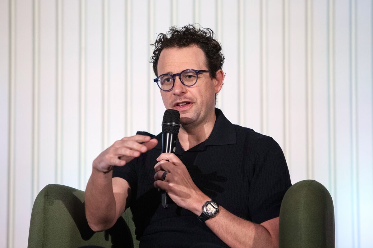 Anthropic CEO Dario Amodei to Meet White House Chief of Staff on AI Access