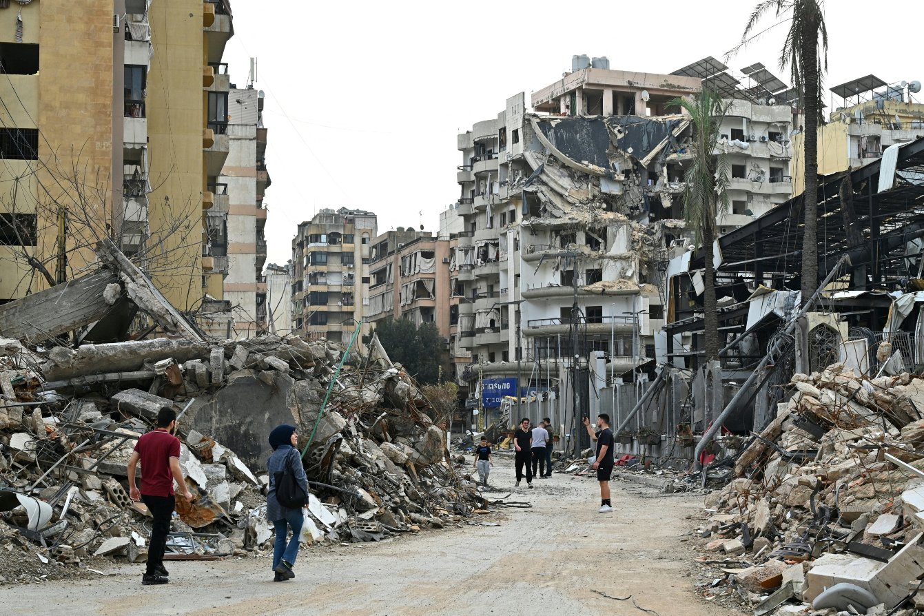 Trump Threatens to End Iran Ceasefire by Wednesday Without Deal