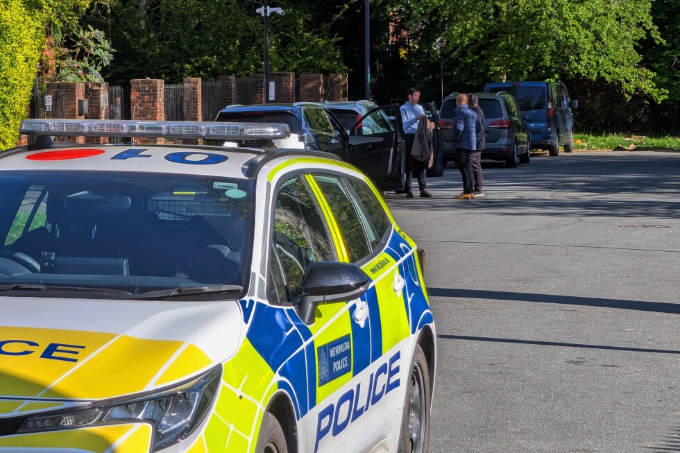 London Police Arrest Two Teens in Synagogue Arson Attack